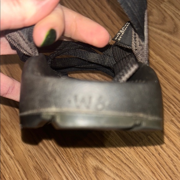 EUC Chaco Black Strappy Sandals - Picture 3 of 5